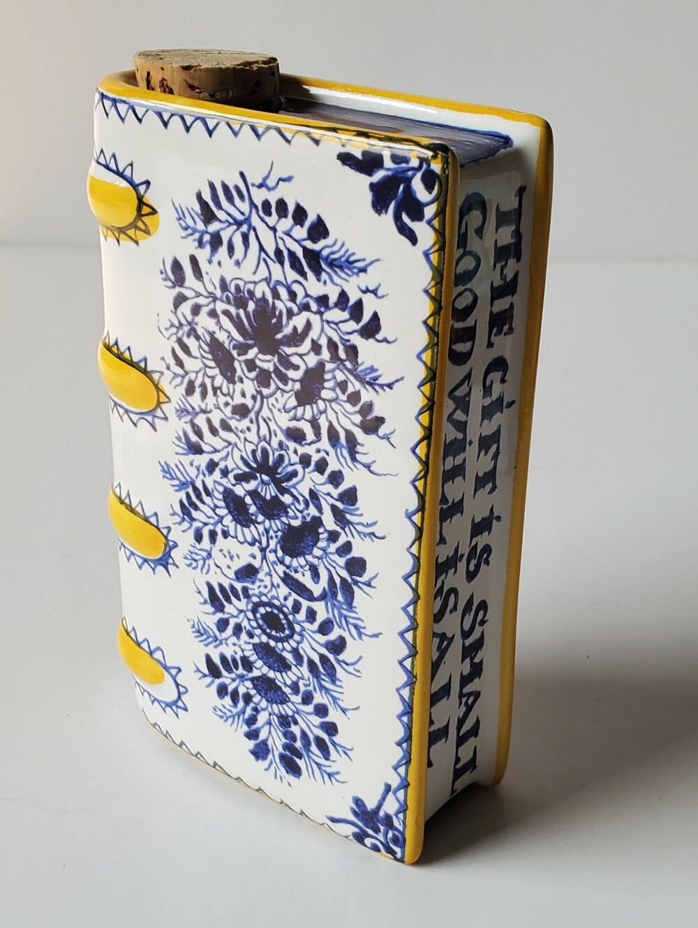 Vintage MMA Metropolitan Museum of Art Ceramic Book Flask Portugal Delft Style